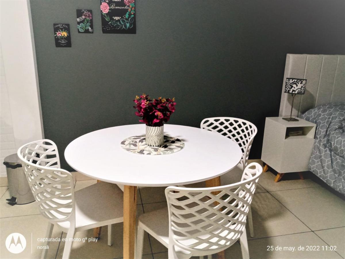 Luminoso Y Calido Monoambiente En San Telmo. Apartment บัวโนสไอเรส ภายนอก รูปภาพ